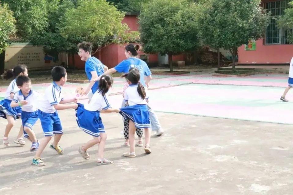 9ef062e0d0254cf7a124afbf6cfa5f6b.jpg
